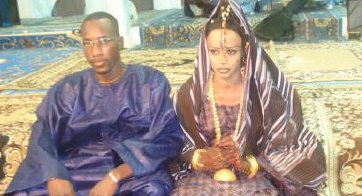 Moussa Ciss�, artiste styliste Sonink�
