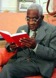 HOMMAGE A AIME CESAIRE