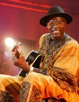 Ali Farka Tour� � l'honneur � Essakane