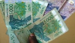 Afrique-CEDEAO: Vers une monnaie unique appelée 'Eco' Afrique-CEDEAO: Vers une monnaie unique appelée 'Eco'