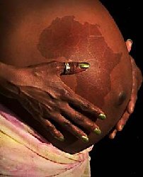 Mali: Une femme accouche enfin apr�s une grossesse de 5 ANS