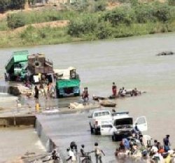 Montée des eaux du fleuve Sénégal: Matam et Bakel menacés Montée des eaux du fleuve Sénégal: Matam et Bakel menacés