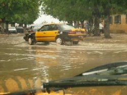 S�n�gal, Dakar: Inondatations caus�es par la pluie: La col�re monte dans la banlieue
