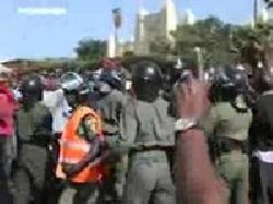 http://www.soninkara.com/images/stories/users/manif_senegal.jpg