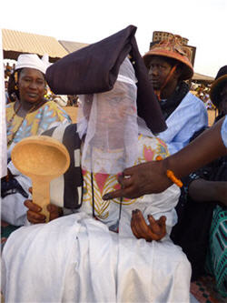 Compte-rendu des journées culturelles de Soninkara Jiida à Waoundé les 25, 26 et 27 mars 2011 Compte-rendu des journées culturelles de Soninkara Jiida à Waoundé les 25, 26 et 27 mars 2011